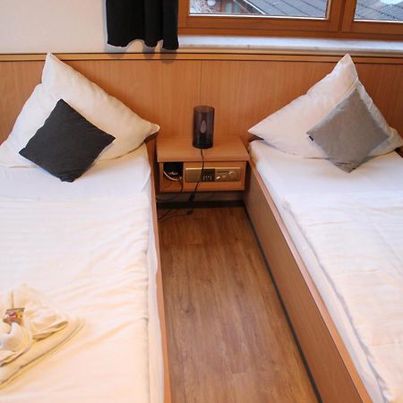 Olympia Hotel & Restaurant Inden Екстер'єр фото