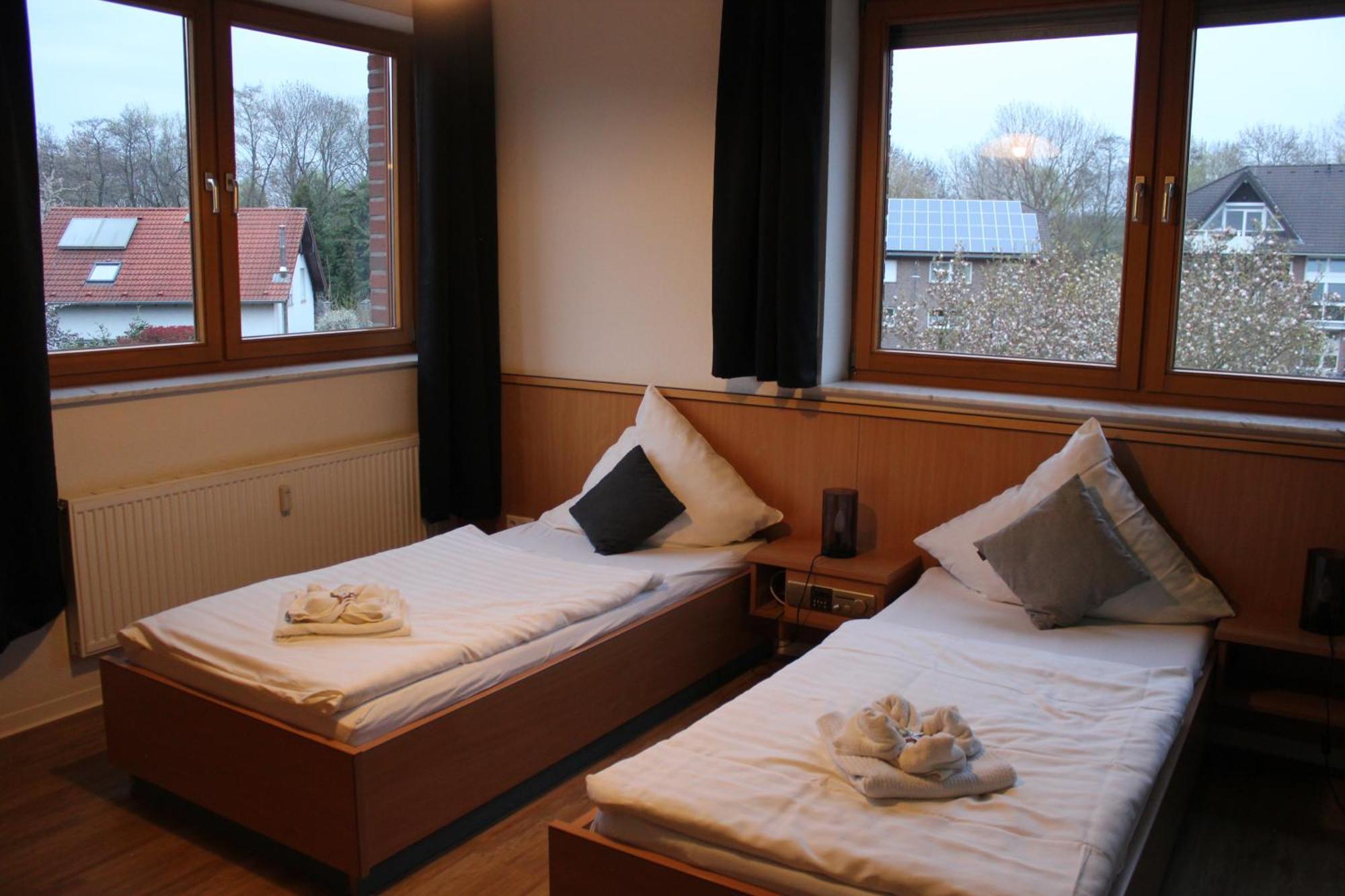 Olympia Hotel & Restaurant Inden Екстер'єр фото