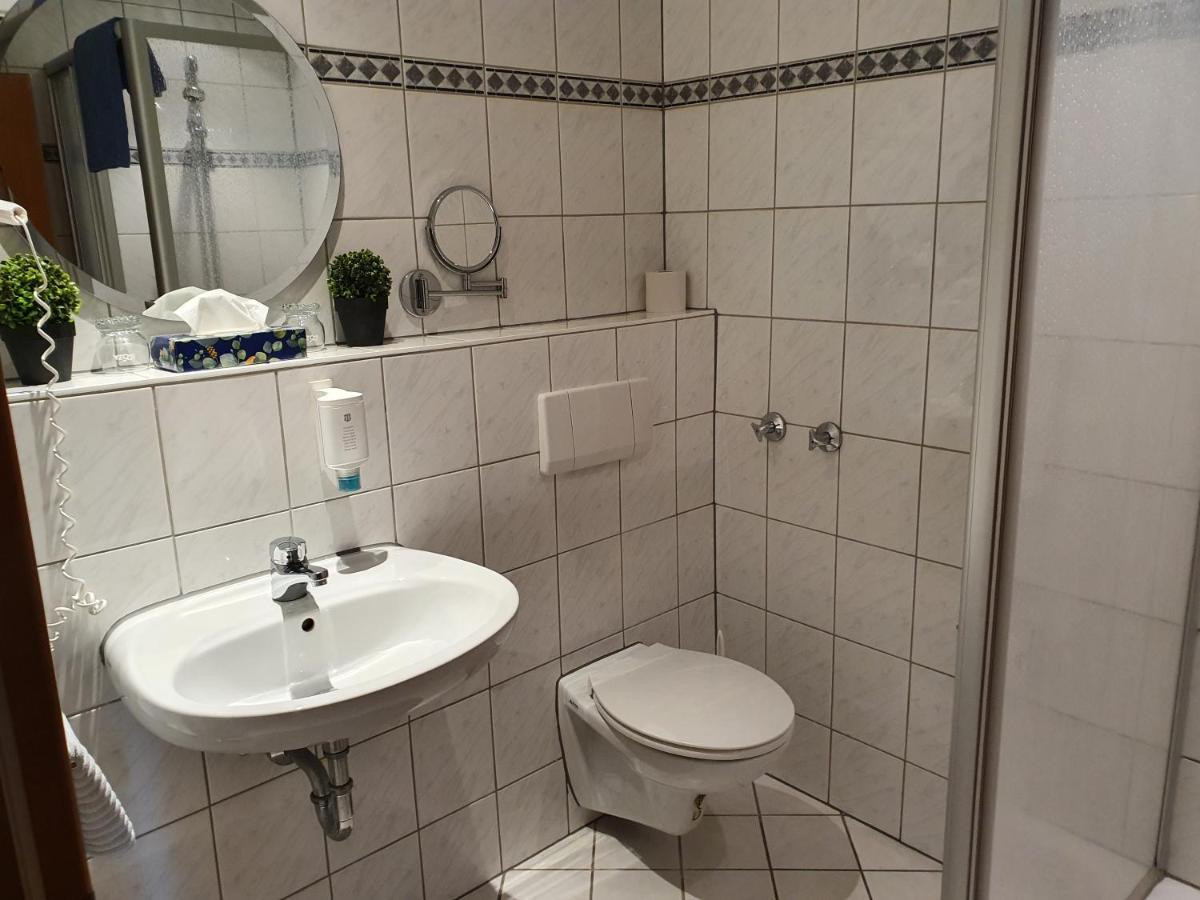 Olympia Hotel & Restaurant Inden Екстер'єр фото