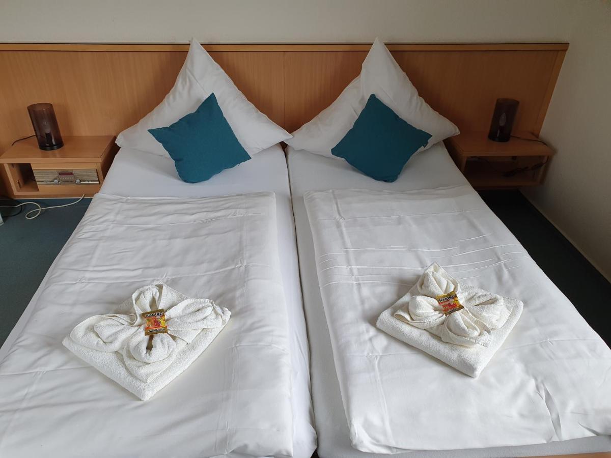 Olympia Hotel & Restaurant Inden Екстер'єр фото